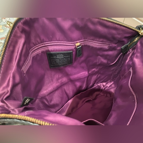 COACH PURSE - Picture 2 of 4